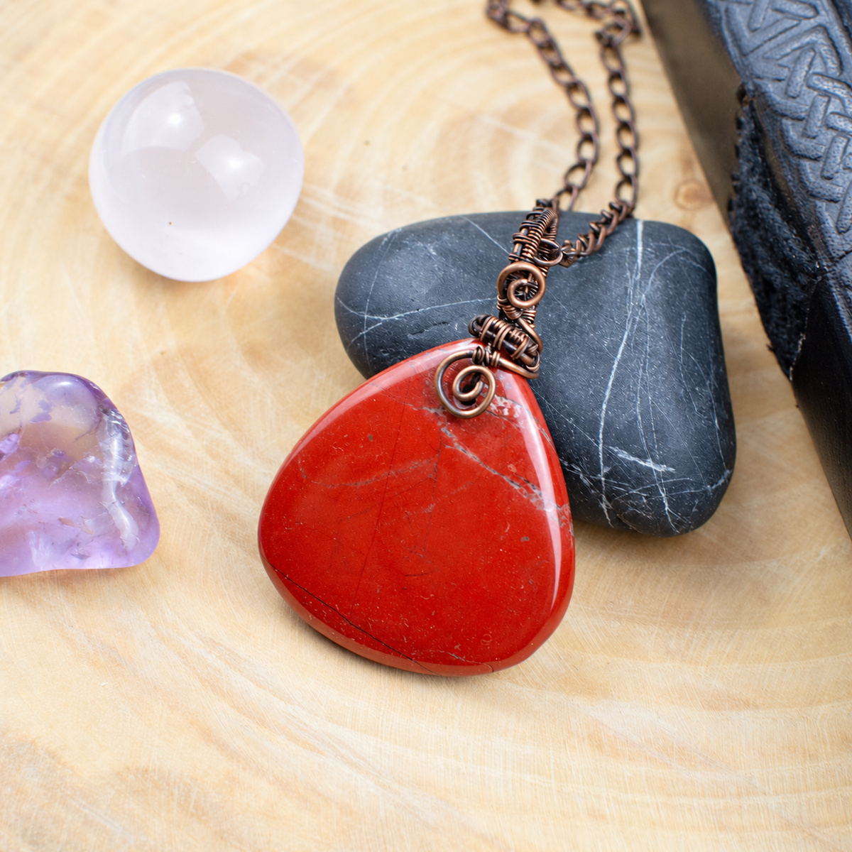 Pendentif "Rosée d’Or " en Jaspe rouge et Cuivre vieilli – Image 2