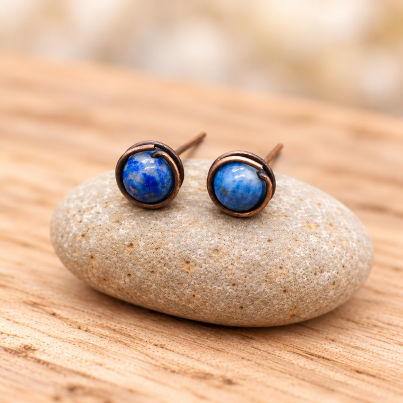 Boucles d'oreilles puces "Maëlyne" en Cuivre vieilli et Pierres naturelles