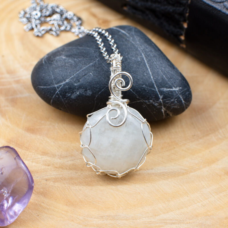 Pendentif "Le Fil Lunaire" en Péristérite et Cuivre Silver-filled