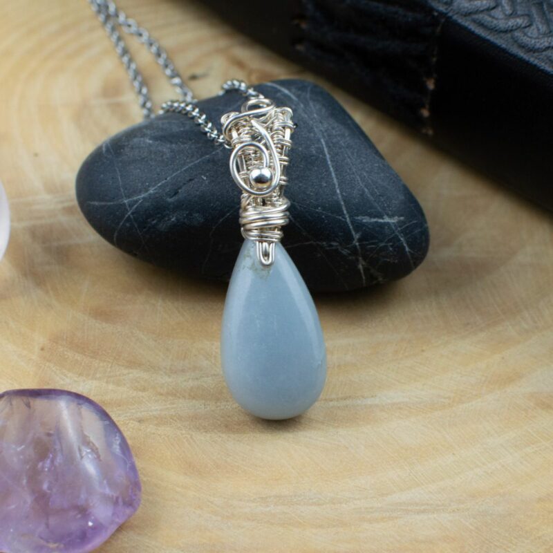 Pendentif " Bleu Sélène " - Angélite et Cuivre Silver-filled